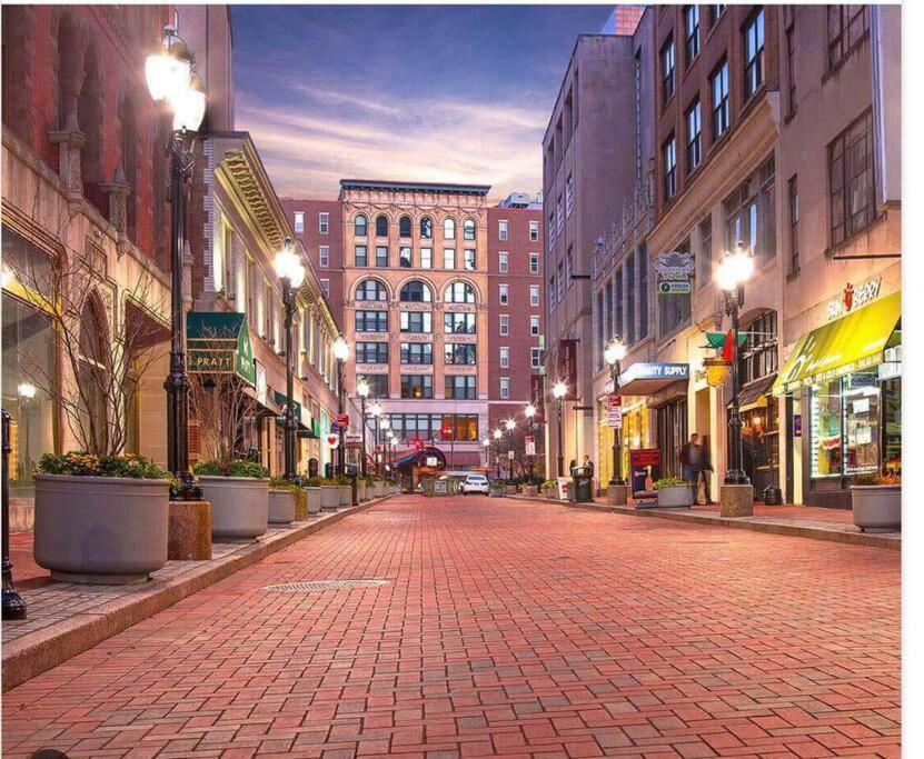 Hartford Downtown: 2Mins Walk To Xl Center 아파트 외부 사진